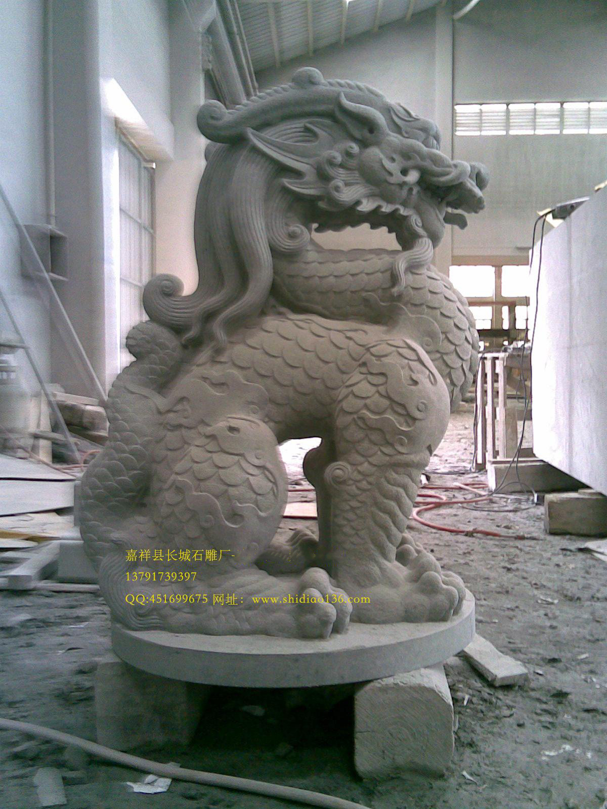 獨(dú)角獸石雕