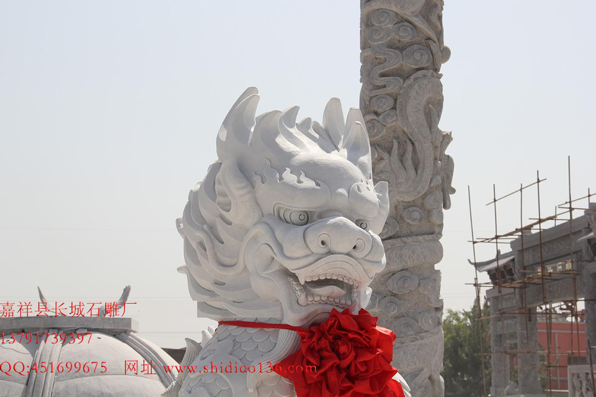 麒麟石雕，吉祥麒麟雕刻,麒麟獻(xiàn)寶